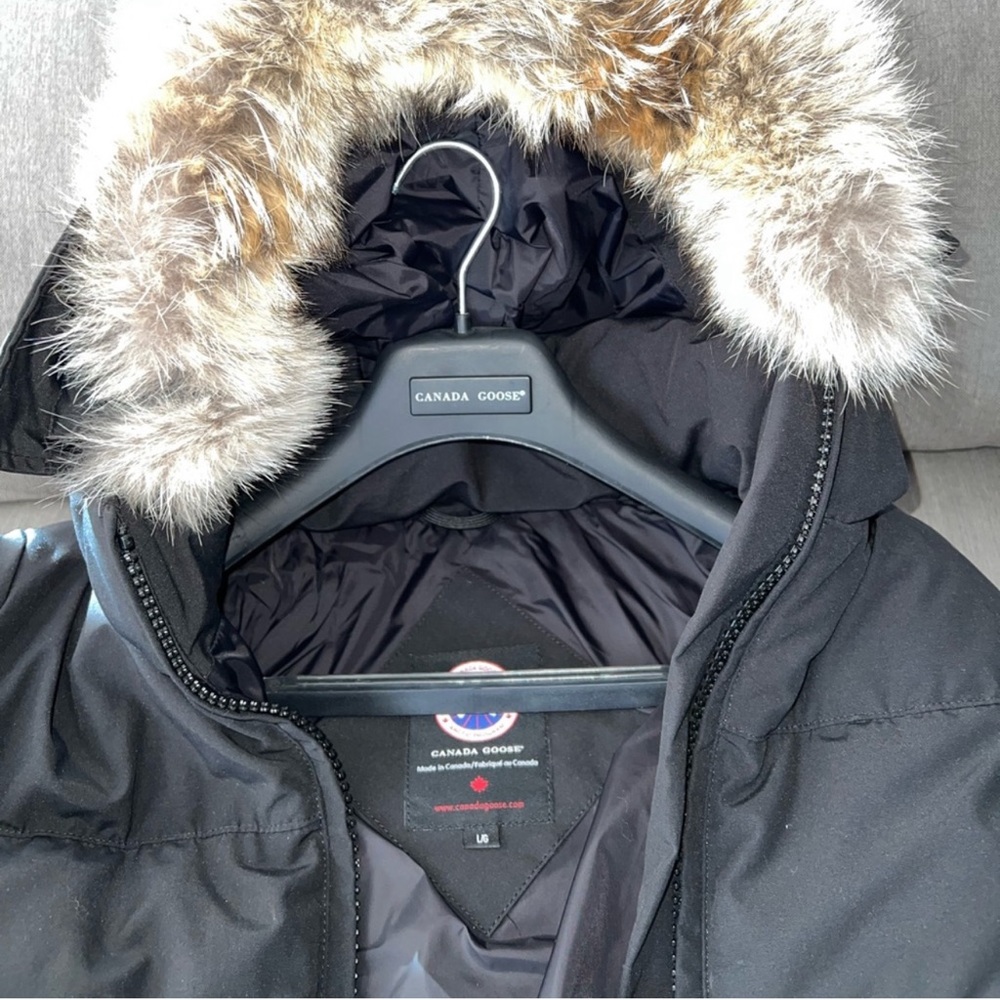 Canada Goose Black Jacket Size L Unisex NWT Authentic